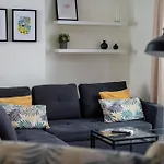 Atico Con Terraza Privada En El Corazon Del Realejo *